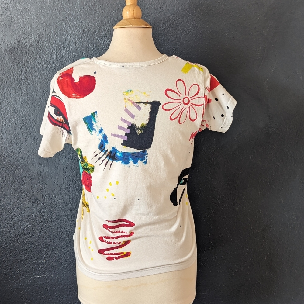Marc Jacobs graphic tee. Medium - Picture 5 of 7
